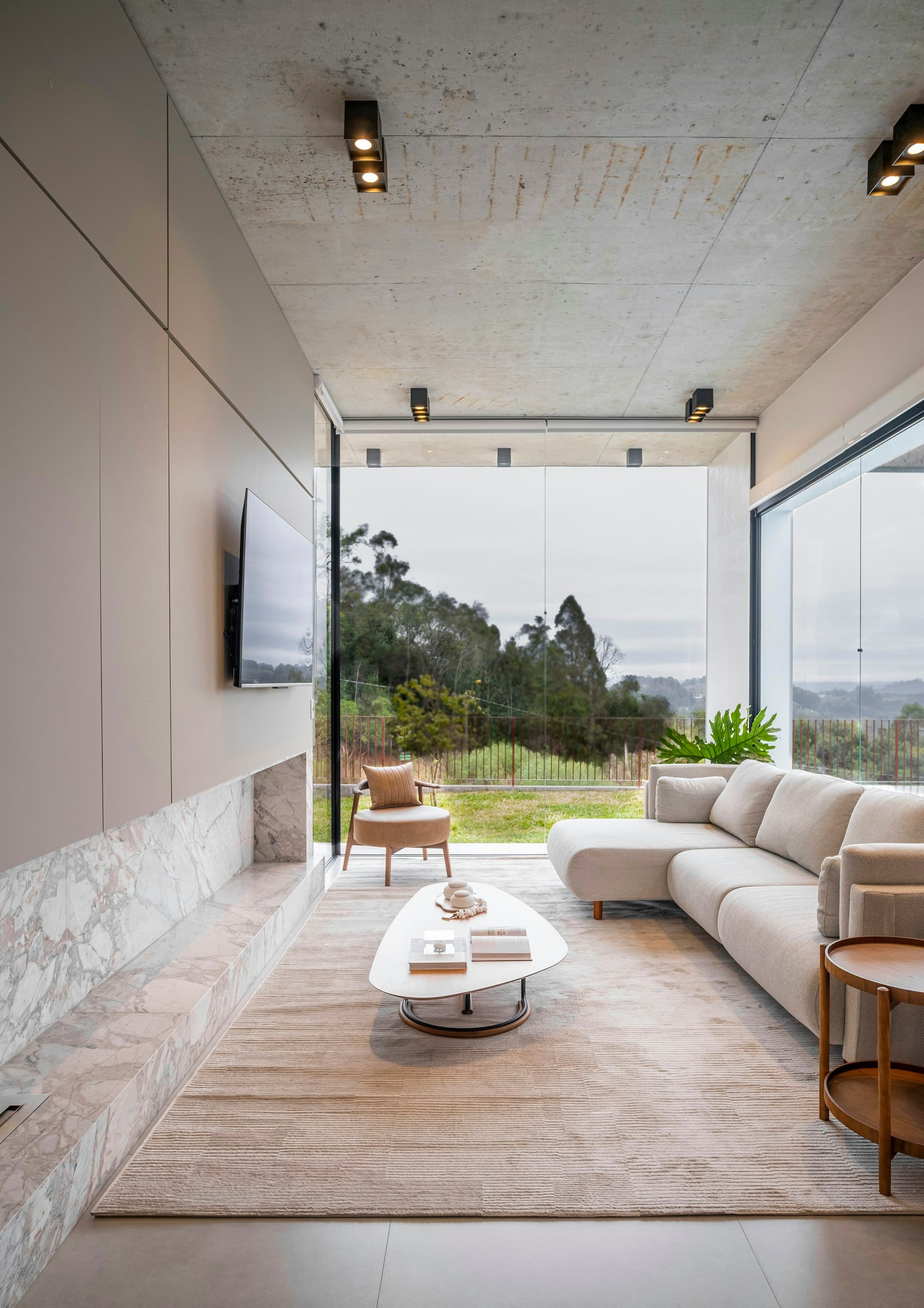Dopo: nuove finestre in PVC